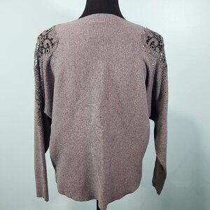 LIV‎ Milano Sweater Womens Medium Gray Embellished Dolman Sleeve Neutral

Lot F